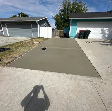 Saw-cut detail on a patio concrete restoration job in Seattle, WA